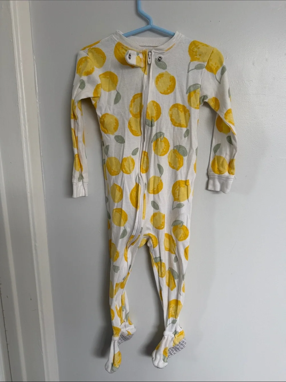 Carter's White Footed One-Piece with Yellow Lemon Print size 2T